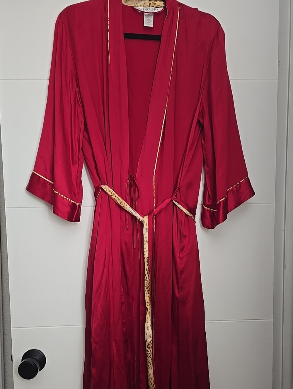 August Silk Intimates 100% Silk Red Long Robe Leopard Trim Women’s Size Medium